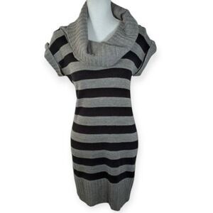 AMBIANCE APPAREL GRAY & BLACK STRIPE COWL-NECK SWEATER DRESS SZ.L EUC.
